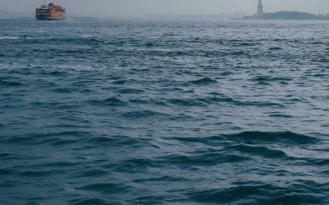 以文塑旅 以旅兴商 融合共生